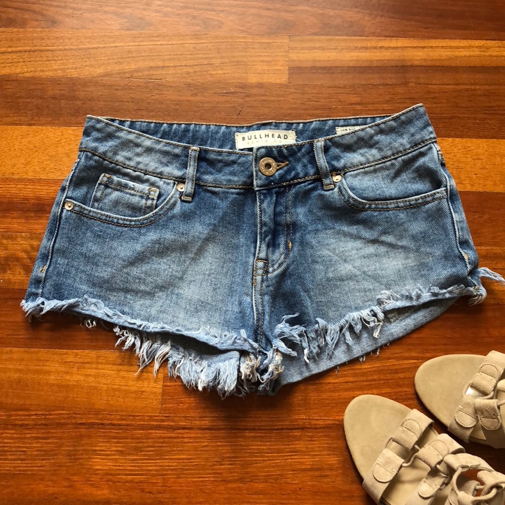 🌵Distressed Denim Shorts